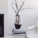 BY HAND curve vase in off-white, large, Mette Ditmer