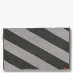 DIAGONAL bath mat in dark olive, Mette Ditmer