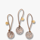 GLOBE baubles in walnut, 3-pack, Mette Ditmer