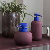LOTUS PLAY dispenser in wine, low (2 pumps), Mette Ditmer