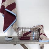 NOVA ARTE towel in wine / sand, Mette Ditmer