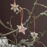 STAR ornaments in walnut, 3-pack, Mette Ditmer